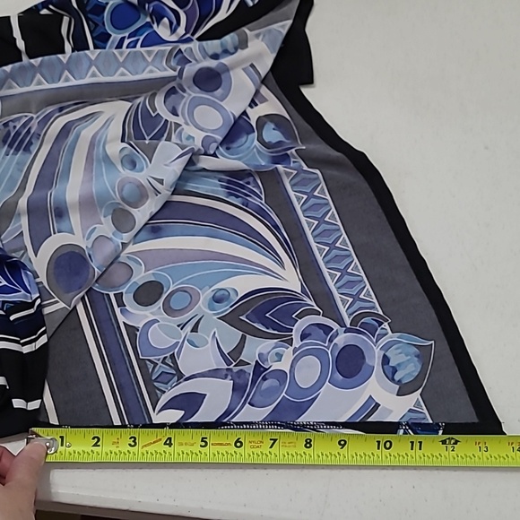 Chico's Striped Asymmetrical Tunic Featuring a Blue Patterned Hem Size 2 (Large) - Picture 3 of 7